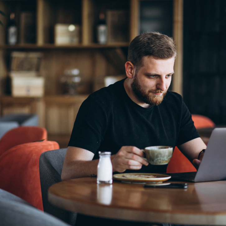 a cup of coffe on a table